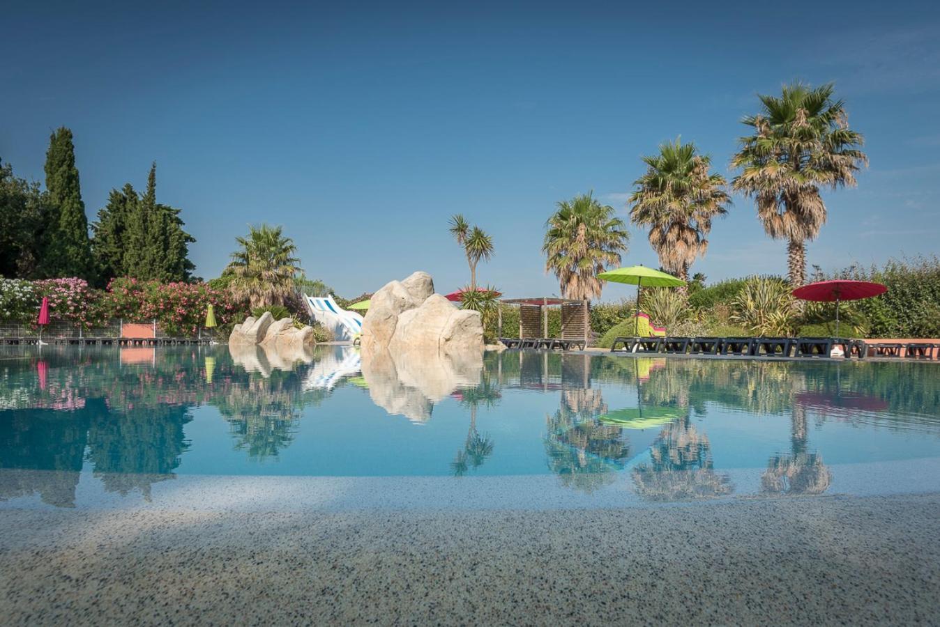 L'Hôtel du Méditerranée Argelès-sur-Mer Esterno foto